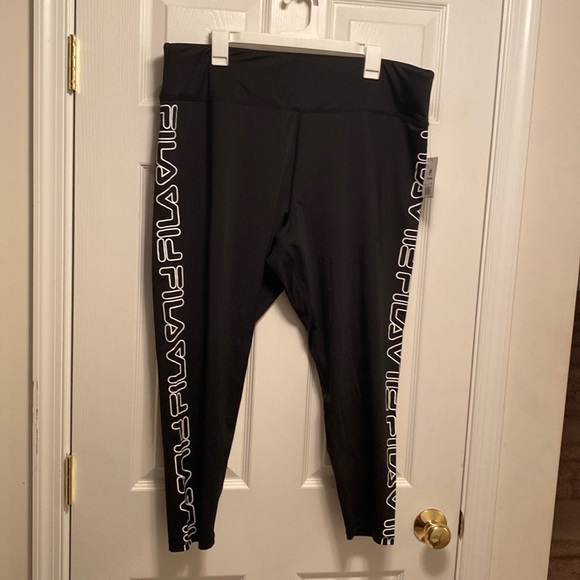Fila Pants - Brand New Fila Black 7/8 Inch Leggings…size 3X